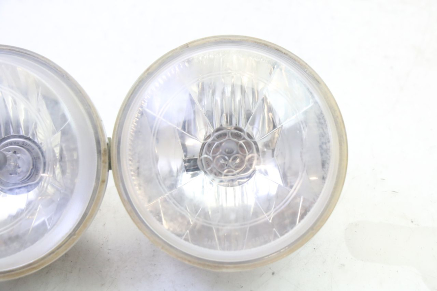 photo de FAROL DIANTEIRO YAMAHA YFM GRIZZLY 550 (2008 - 2015) - Outro ângulo de visão