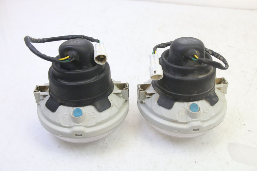 photo de FAROL DIANTEIRO YAMAHA YFM GRIZZLY 550 (2008 - 2015) - Vista geral