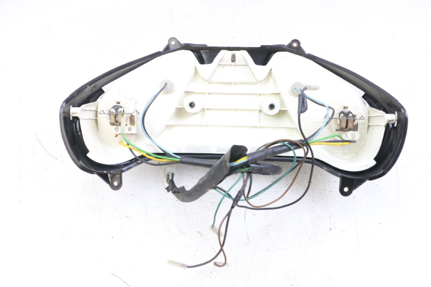 photo de FAROL DIANTEIRO YAMAHA YP MAJESTY 125 (2002 - 2006) - Pontos de fixação