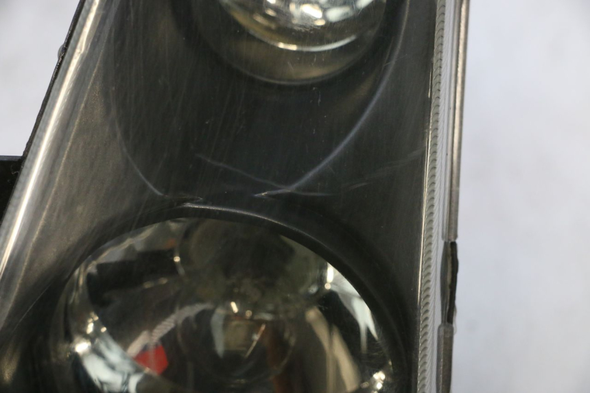photo de FAROL DIANTEIRO YIYING YY50QT-6 50 - Detalhe da peça