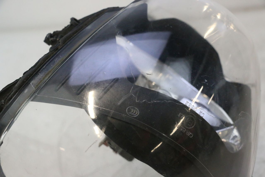 photo de FAROL DIANTEIRO PIAGGIO ZIP IGET 4T 50 (2021 - 2023) - Peça verificada