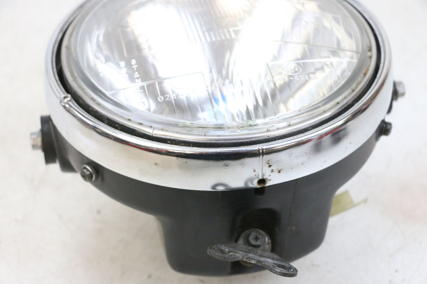 photo de FAROL DIANTEIRO KAWASAKI ZR 7 750 (1999 - 2004) - Outro ângulo de visão