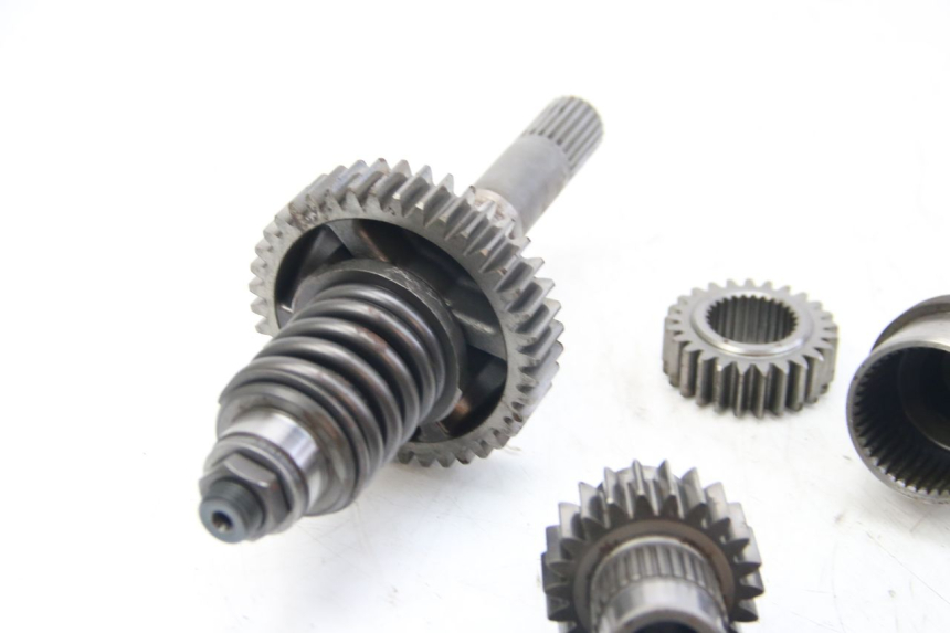 photo de ENGRENAGEM DE TRANSMISSÃO SUZUKI BURGMAN 650 (2002 - 2004) - Outro ângulo de visão