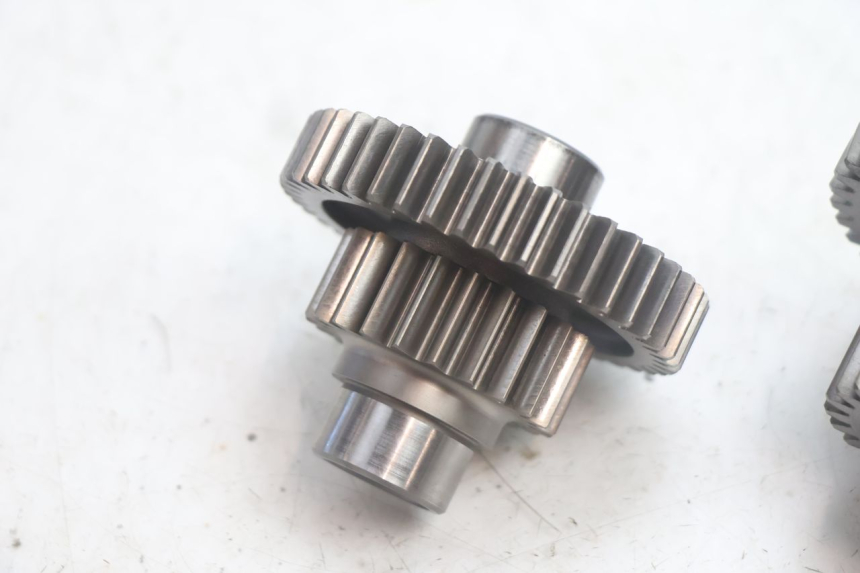 photo de ENGRENAGEM DE TRANSMISSÃO SUZUKI BURGMAN EXECUTIVE ABS 650 (2006 - 2012) - Detalhe da peça