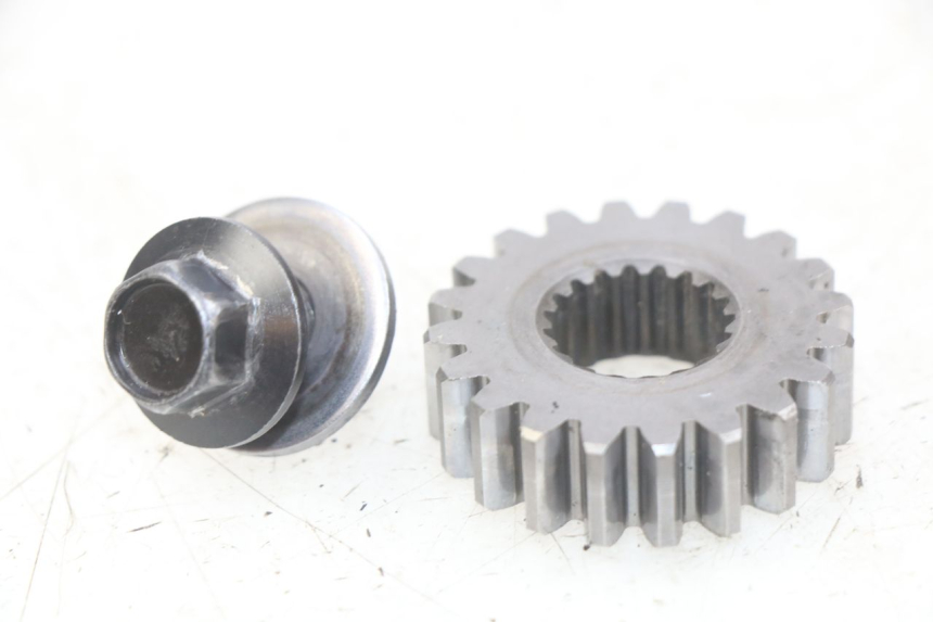 photo de ENGRENAGEM DE TRANSMISSÃO HONDA CR 125 (1995 - 1997) - Detalhe da peça