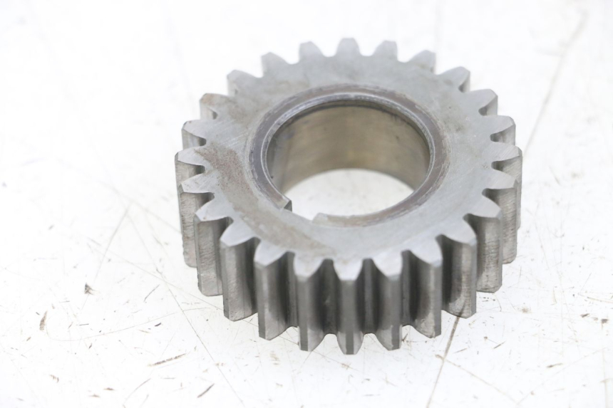 photo de ENGRENAGEM DE TRANSMISSÃO SUZUKI GSX E 250 (1982 - 1983) - Detalhe da peça