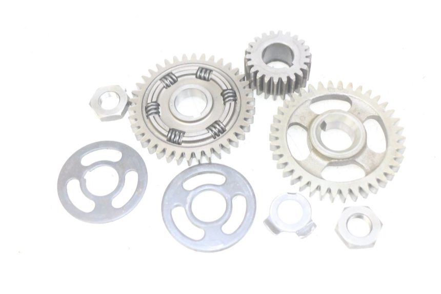 photo de ENGRENAGEM DE TRANSMISSÃO YAMAHA SR 125 (1982 - 2003) - Detalhe da peça