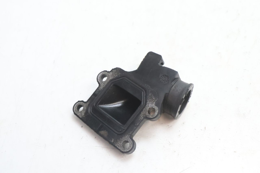 photo de TUBO DE ADMISSÃO MBK BOOSTER SPIRIT 50 (1999 - 2003) - Zoom do estado de desgaste