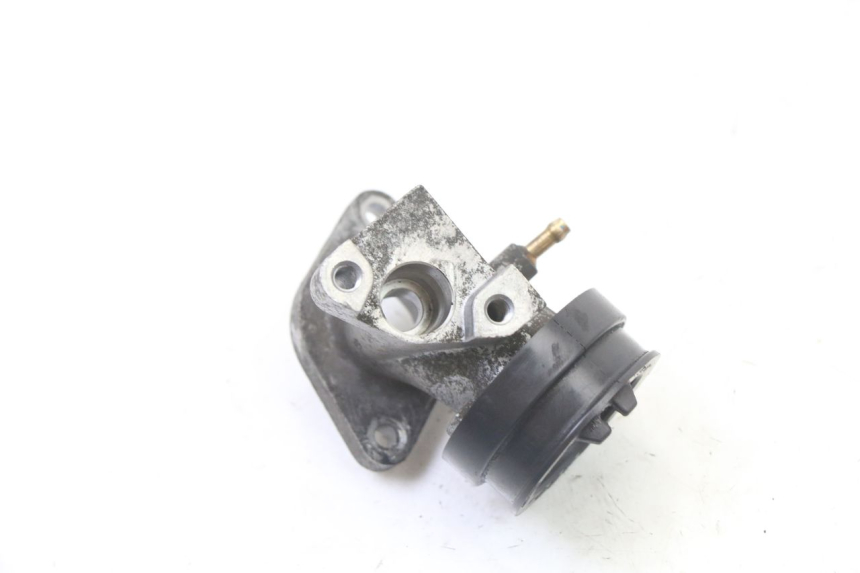 photo de TUBO DE ADMISSÃO SUZUKI BURGMAN 125 (2007 - 2014) - Zoom do estado de desgaste