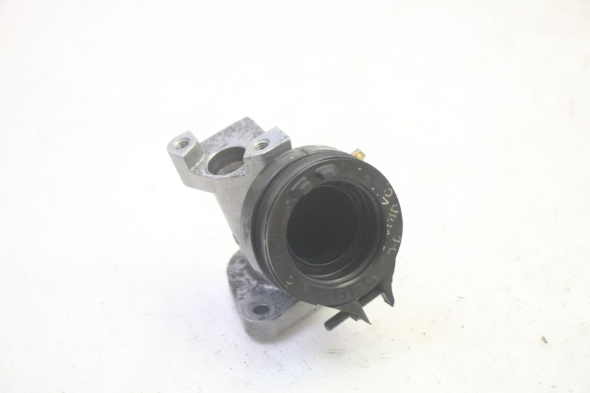 photo de TUBO DE ADMISSÃO SUZUKI BURGMAN 125 (2007 - 2014) - Detalhe da peça