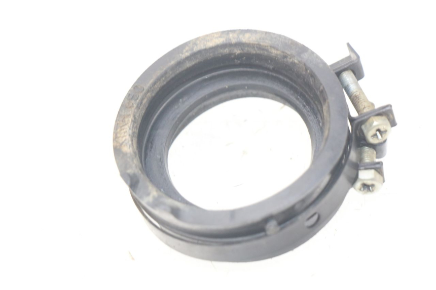 photo de TUBO DE ADMISSÃO HONDA CRF 250 (2010 - 2013) - Zoom do estado de desgaste
