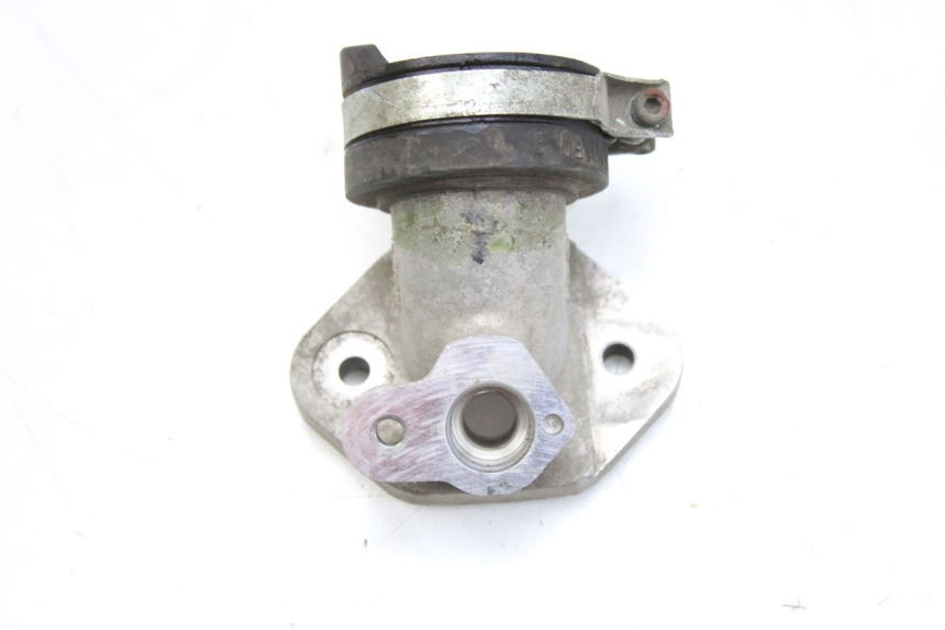 photo de TUBO DE ADMISSÃO YAMAHA CYGNUS X INJECTION 125 (2007 - 2013) - Detalhe da peça
