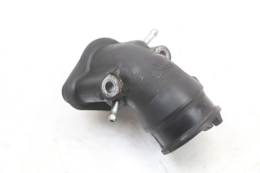 photo de TUBO DE ADMISSÃO KYMCO DINK 4T 50 (2007 - 2018) - Detalhe da peça