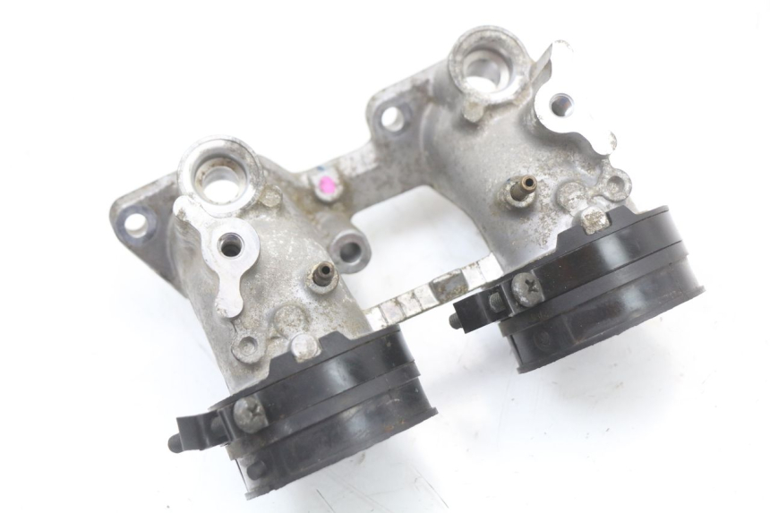 photo de TUBO DE ADMISSÃO HONDA FJS SILVER WING SILVERWING 400 (2005 - 2008) - Vista principal