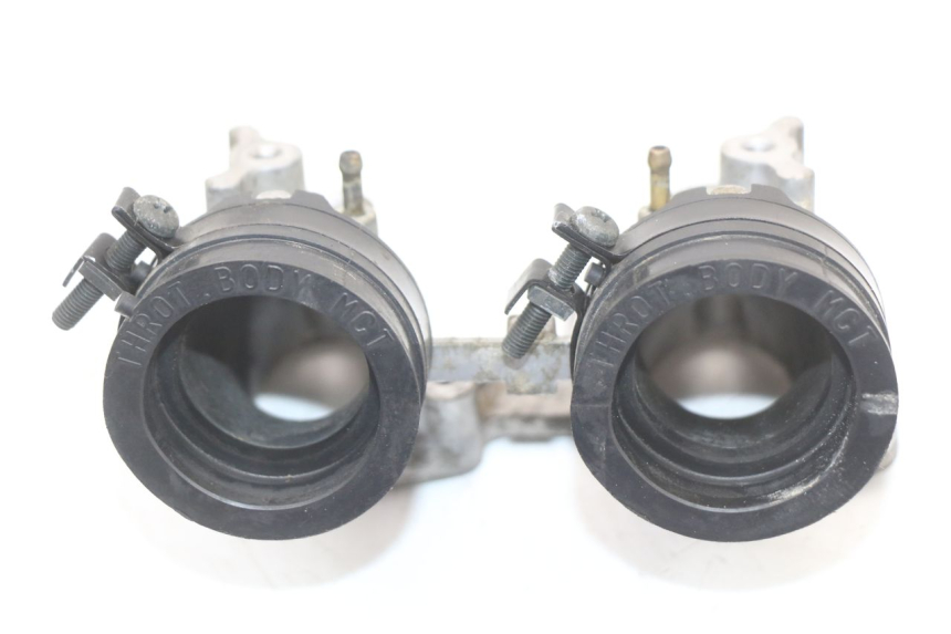 photo de TUBO DE ADMISSÃO HONDA FJS SILVER WING SILVERWING 400 (2005 - 2008) - Detalhe da peça