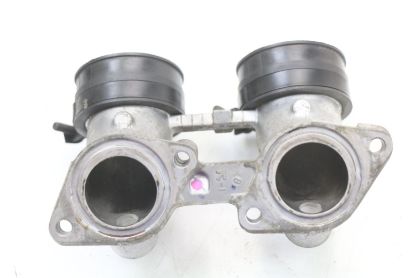 photo de TUBO DE ADMISSÃO HONDA FJS SILVER WING SILVERWING 400 (2005 - 2008) - Vista geral