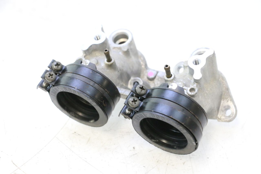 photo de TUBO DE ADMISSÃO HONDA FJS SILVER WING SILVERWING 400 (2005 - 2008) - Outro ângulo de visão
