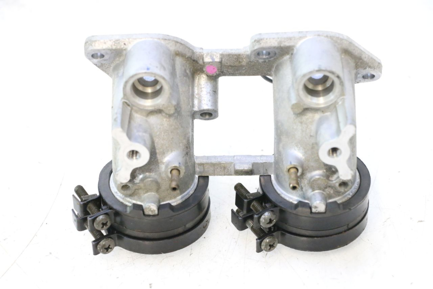 photo de TUBO DE ADMISSÃO HONDA FJS SILVER WING SILVERWING 400 (2005 - 2008) - Ampliação técnica