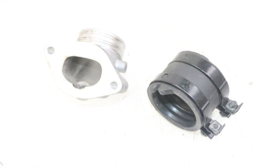 photo de TUBO DE ADMISSÃO HONDA FORZA ABS 300 (2013 - 2017) - Detalhe da peça
