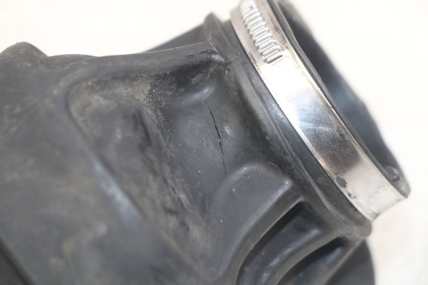 photo de TUBO DE ADMISSÃO GILERA GP 800 (2007 - 2013) - Ampliação técnica