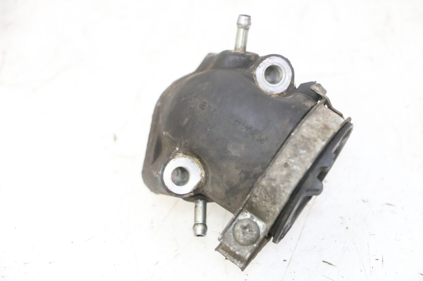 photo de TUBO DE ADMISSÃO KYMCO GRAND DINK 125 (2008 - 2014) - Zoom do estado de desgaste