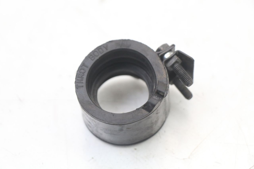 photo de TUBO DE ADMISSÃO HONDA FES S-WING SWING 125 (2007 - 2015) - Ampliação técnica