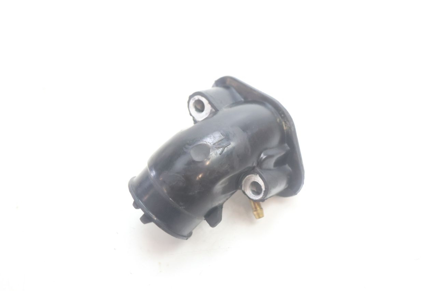photo de TUBO DE ADMISSÃO PEUGEOT KISBEE 4T 50 (2010 - 2017) - Detalhe da peça