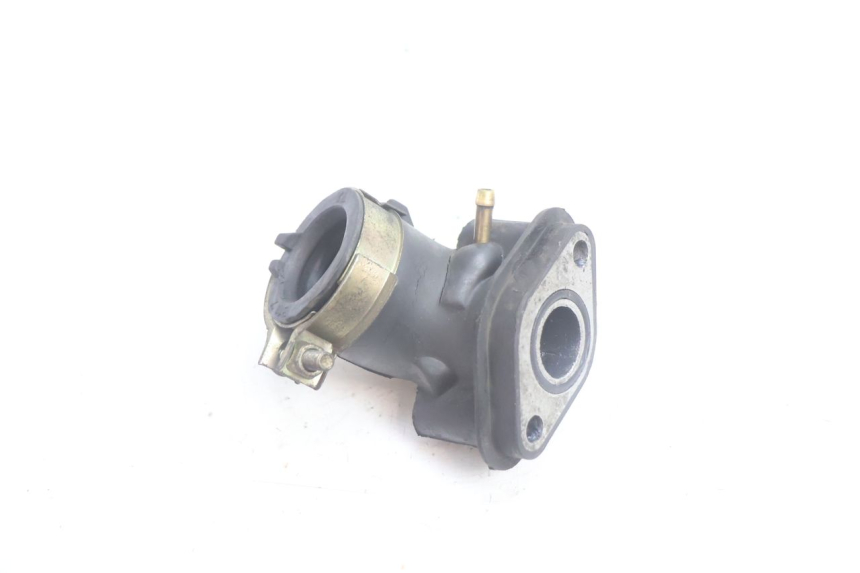 photo de TUBO DE ADMISSÃO PEUGEOT KISBEE 4T 50 (2010 - 2017) - Zoom do estado de desgaste