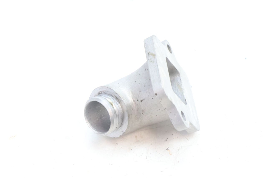 photo de TUBO DE ADMISSÃO PEUGEOT LUDIX BLASTER 50 (2006 - 2014) - Outro ângulo de visão