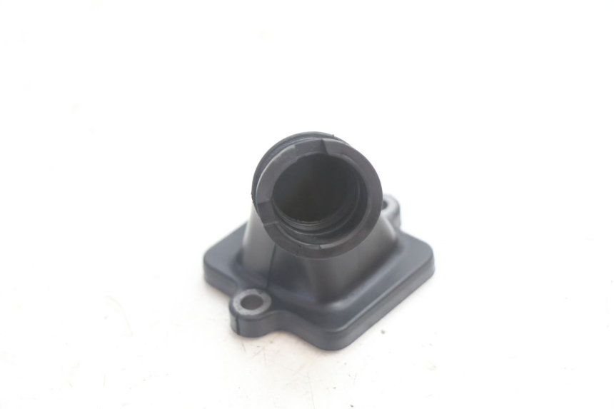 photo de TUBO DE ADMISSÃO PEUGEOT LUDIX ONE 14P 50 (2004 - 2013) - Zoom do estado de desgaste