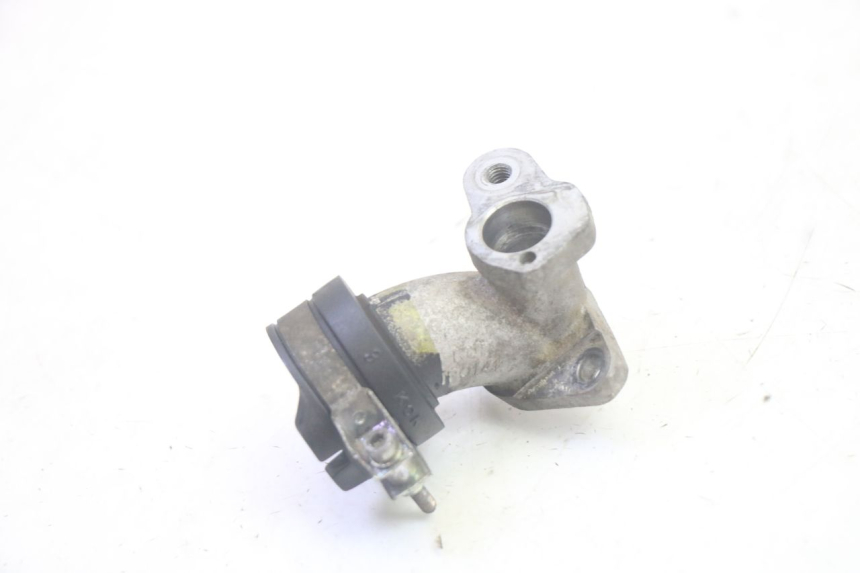 photo de TUBO DE ADMISSÃO YAMAHA NEOS NEO'S 4T 50 (2008 - 2016) - Zoom do estado de desgaste