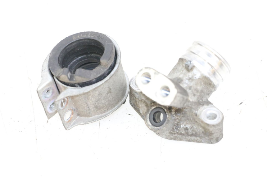 photo de TUBO DE ADMISSÃO HONDA NHX LEAD 110 (2008 - 2010) - Zoom do estado de desgaste
