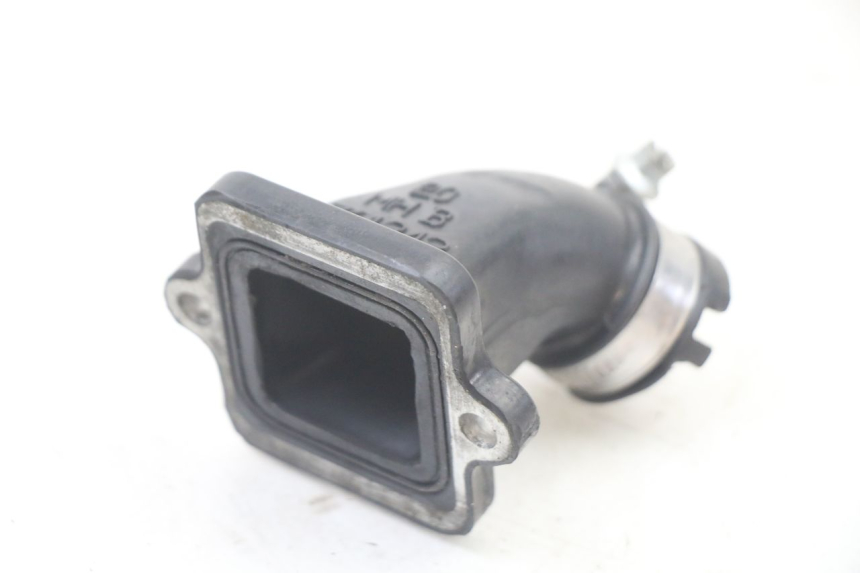 photo de TUBO DE ADMISSÃO PEUGEOT SPEEDFIGHT 3 LC 2T 50 (2009 - 2015) - Outro ângulo de visão