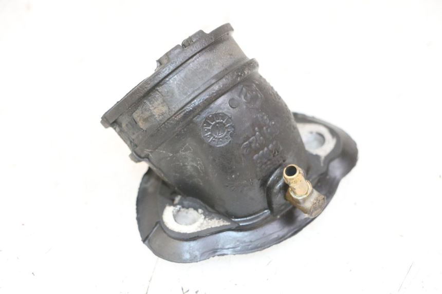 photo de TUBO DE ADMISSÃO PIAGGIO VESPA LX 150 (2005 - 2013) - Vista principal