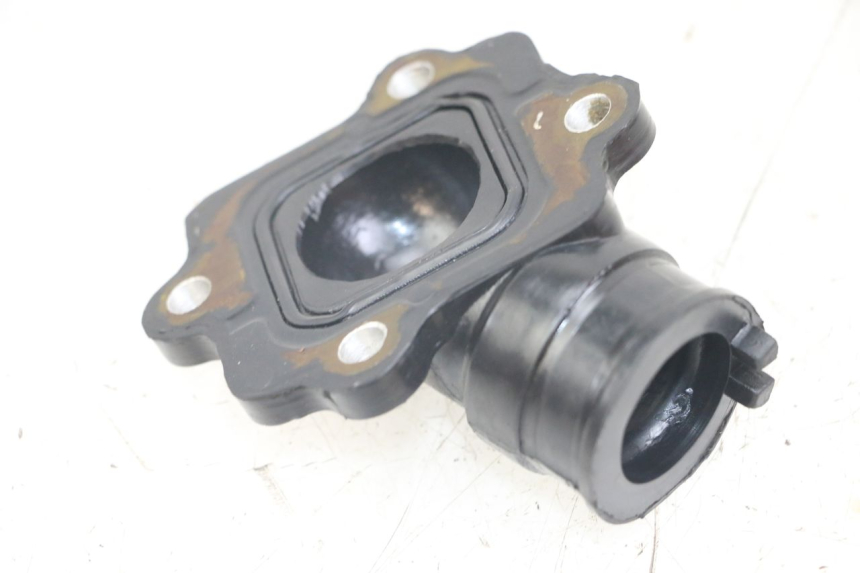 photo de TUBO DE ADMISSÃO KEEWAY RY6 2T 50 (2011 - 2019) - Detalhe da peça