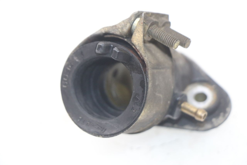 photo de TUBO DE ADMISSÃO HONDA SCV LEAD 100 (2003 - 2007) - Vista principal