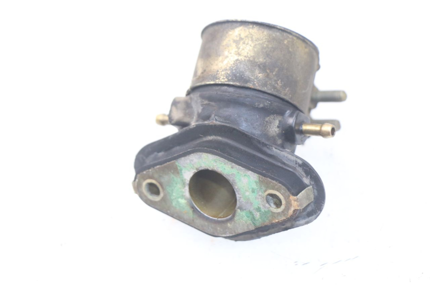 photo de TUBO DE ADMISSÃO HONDA SCV LEAD 100 (2003 - 2007) - Zoom do estado de desgaste