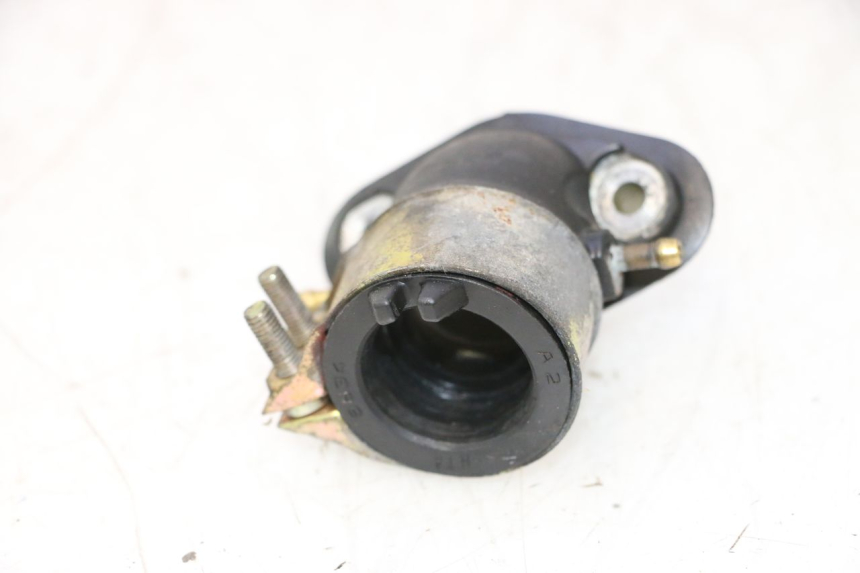 photo de TUBO DE ADMISSÃO HONDA SCV LEAD 100 (2003 - 2007) - Detalhe da peça