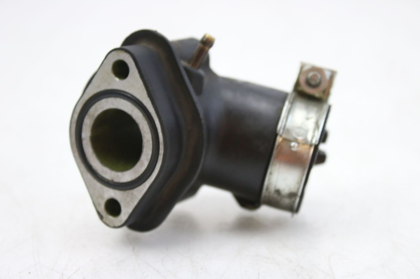photo de TUBO DE ADMISSÃO KYMCO SENTO 100 (2008 - 2013) - Zoom do estado de desgaste