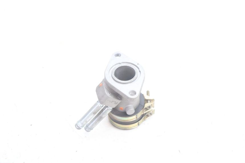 photo de TUBO DE ADMISSÃO MASH SEVENTY FIVE 125 (2013 - 2021) - Pontos de fixação