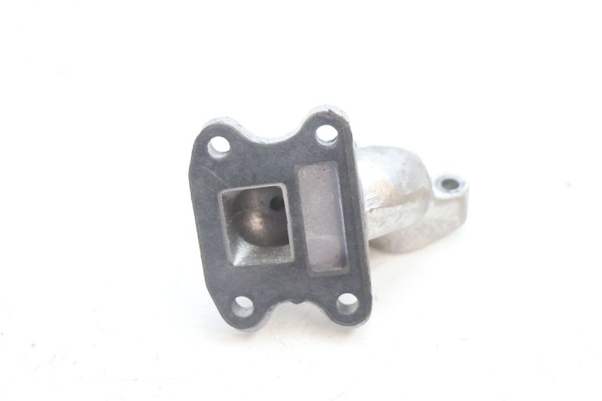 photo de TUBO DE ADMISSÃO PEUGEOT SPEEDFIGHT LC 50 (1996 - 2002) - Outro ângulo de visão