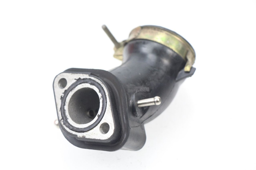 photo de TUBO DE ADMISSÃO SYM TONIK 125 (2010 - 2014) - Zoom do estado de desgaste