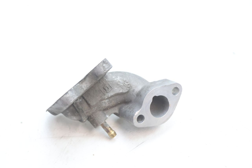 photo de TUBO DE ADMISSÃO PEUGEOT TREKKER 50 (1995 - 2004) - Zoom do estado de desgaste
