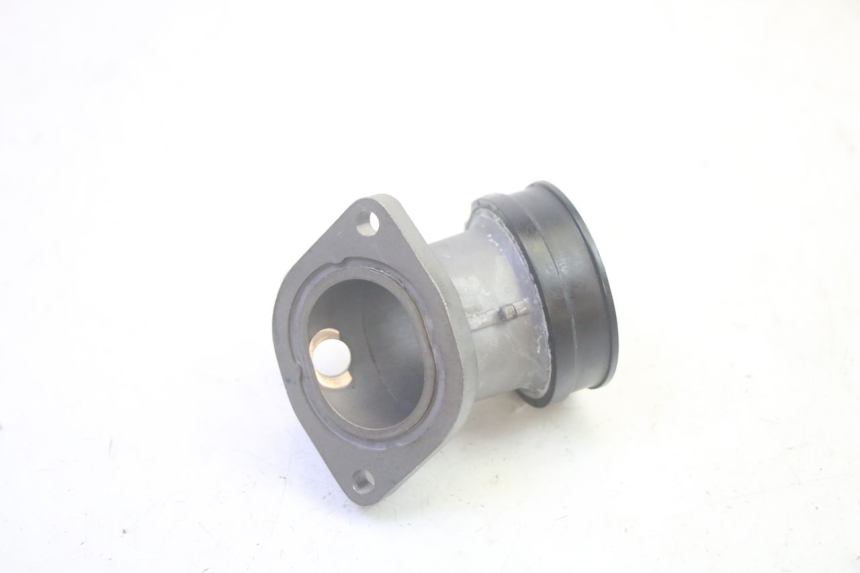 photo de TUBO DE ADMISSÃO YAMAHA TRICITY 300 (2020 - 2024) - Zoom do estado de desgaste