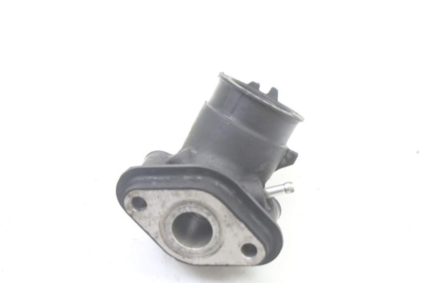 photo de TUBO DE ADMISSÃO PEUGEOT V-CLIC VCLIC 50 (2007 - 2013) - Ampliação técnica