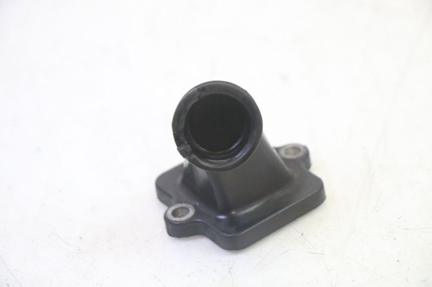 photo de TUBO DE ADMISSÃO PEUGEOT VIVACITY NEW 2T 50 (2008 - 2017) - Zoom do estado de desgaste