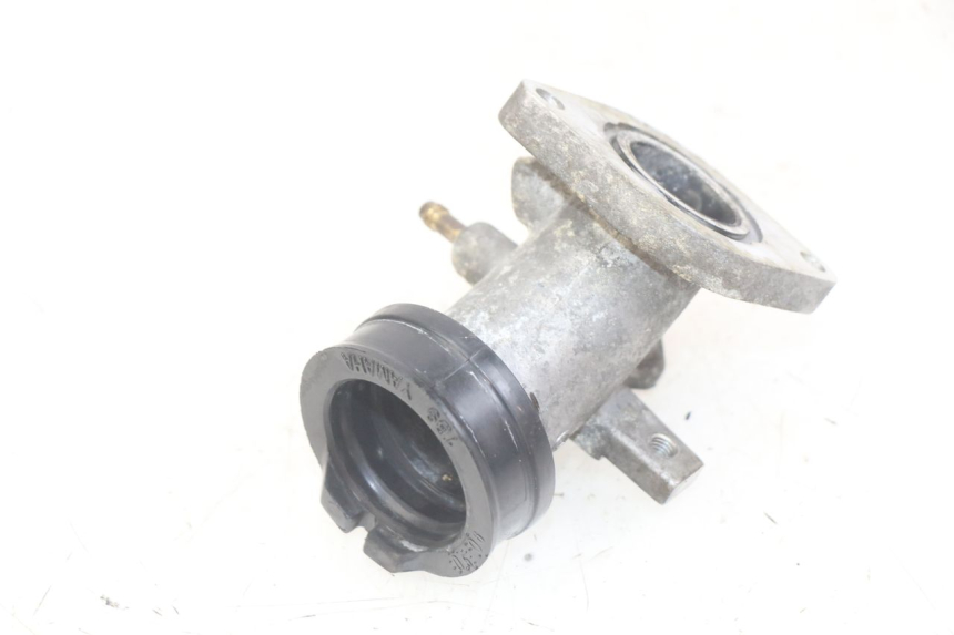 photo de TUBO DE ADMISSÃO YAMAHA XMAX X-MAX 125 (2006 - 2009) - Outro ângulo de visão