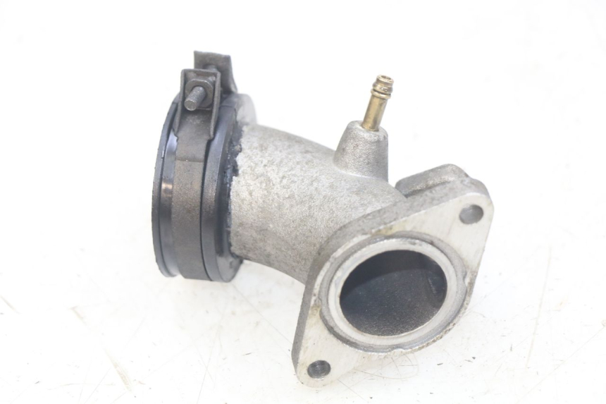 photo de TUBO DE ADMISSÃO YAMAHA X-MAX XMAX 250 (2006 - 2009) - Detalhe da peça