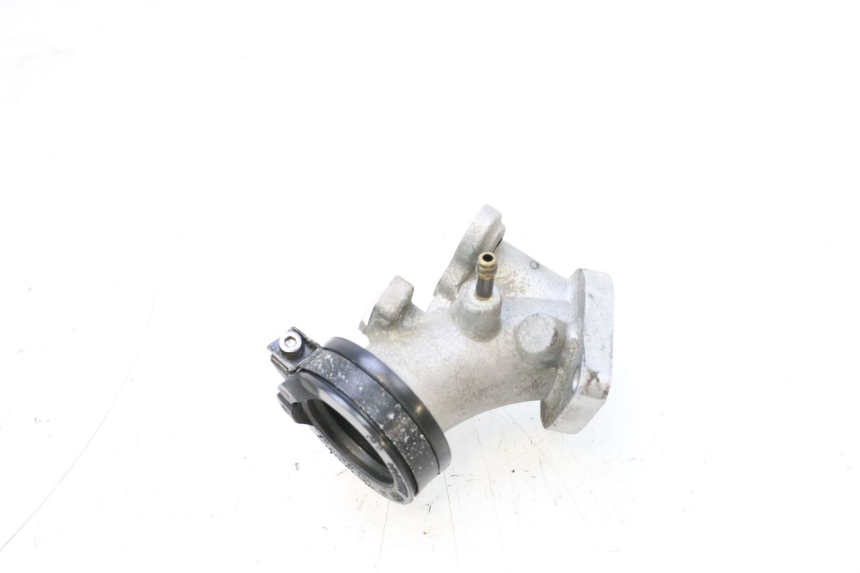 photo de TUBO DE ADMISSÃO YAMAHA X-MAX XMAX 125 (2010 - 2013) - Outro ângulo de visão