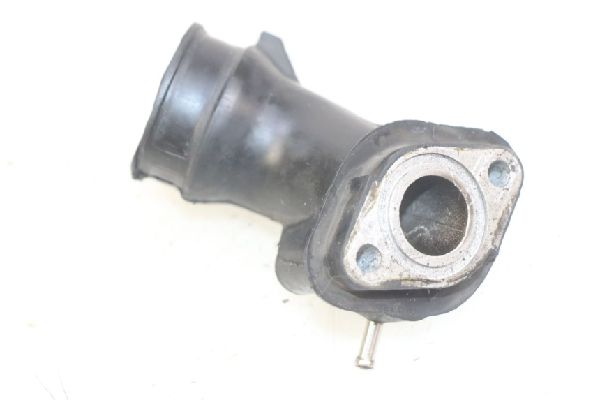 photo de TUBO DE ADMISSÃO SYM X-PRO 4T 50 (2014 - 2021) - Outro ângulo de visão
